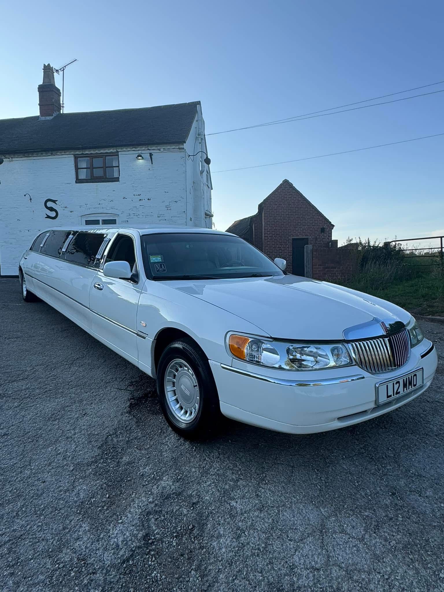 wedding limo hire